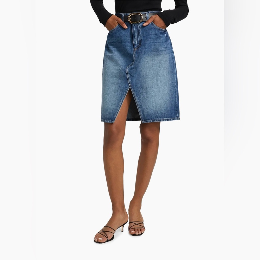 L'AGENCE Tylee knee-length denim skirt in a blue wash with a front vent 29(6-8)